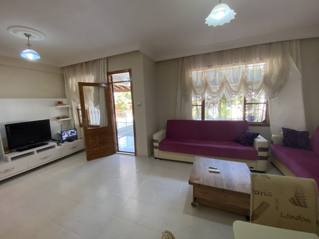 DENİZE SIFIR GİRİŞ KAT BAHÇELİ 2+1