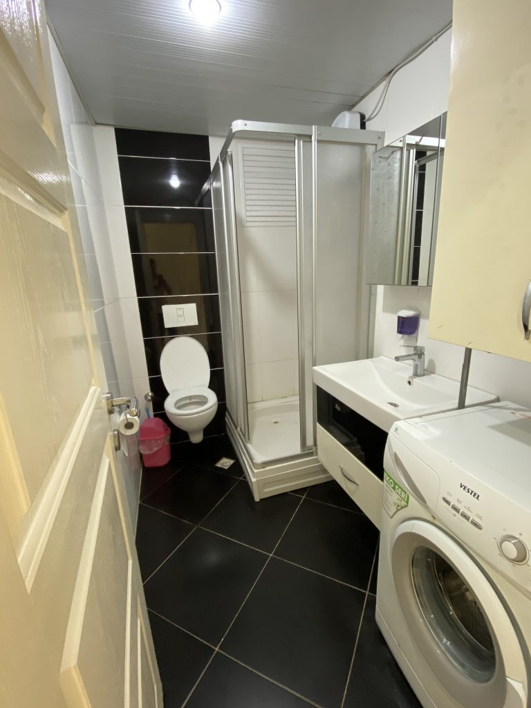ASUDE EVLERİNDE 4.KAT 1+1 DAİRE