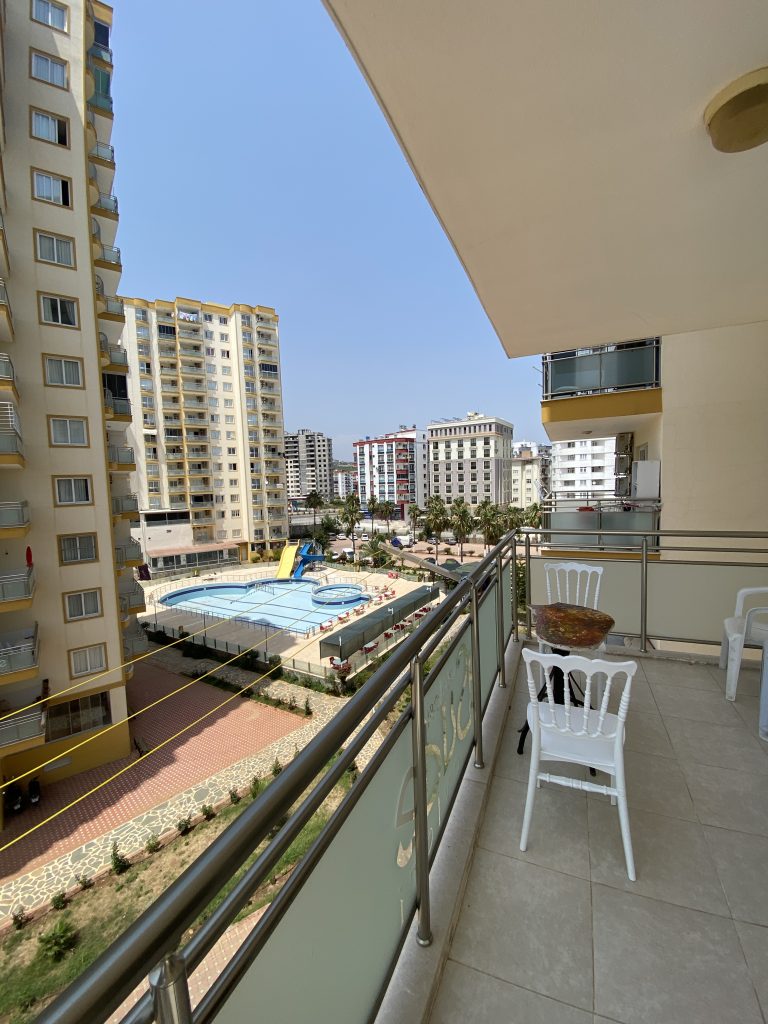 ASUDE EVLERİNDE 4.KAT 1+1 DAİRE